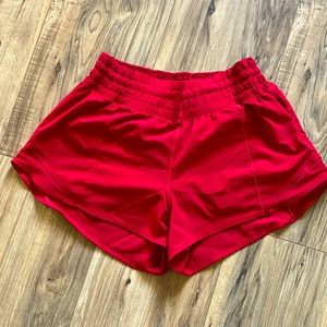 Red Hotty hot high rise lined short 2.5” size 4 in excellent condition